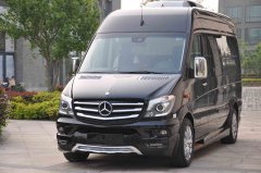 北京租一辆7座奔驰商务斯宾特豪华商务V260多少钱