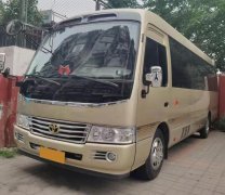 北京旅游商务租什么车？考斯特豪华20座租车多少
