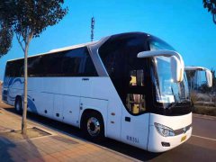在北京租一辆55座旅游客车包车配司机一天多少钱